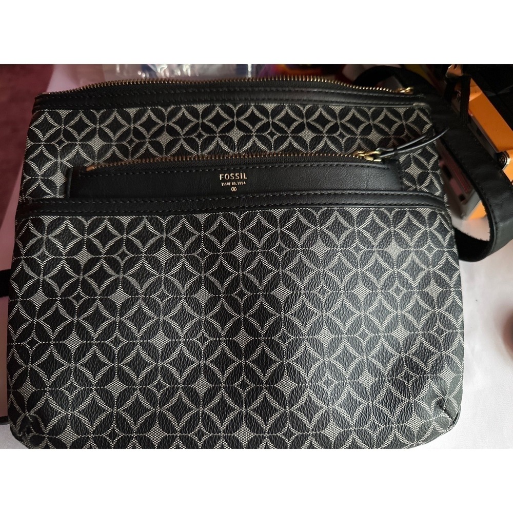 Fossil Crossbody Bag Black White Geometric Pattern Issue No. 1954 Gold Hardware